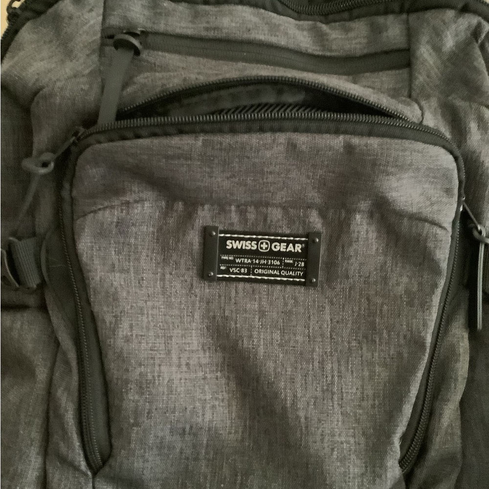SwissGear Charcoal Combo Backpack - Picture 2 of 8